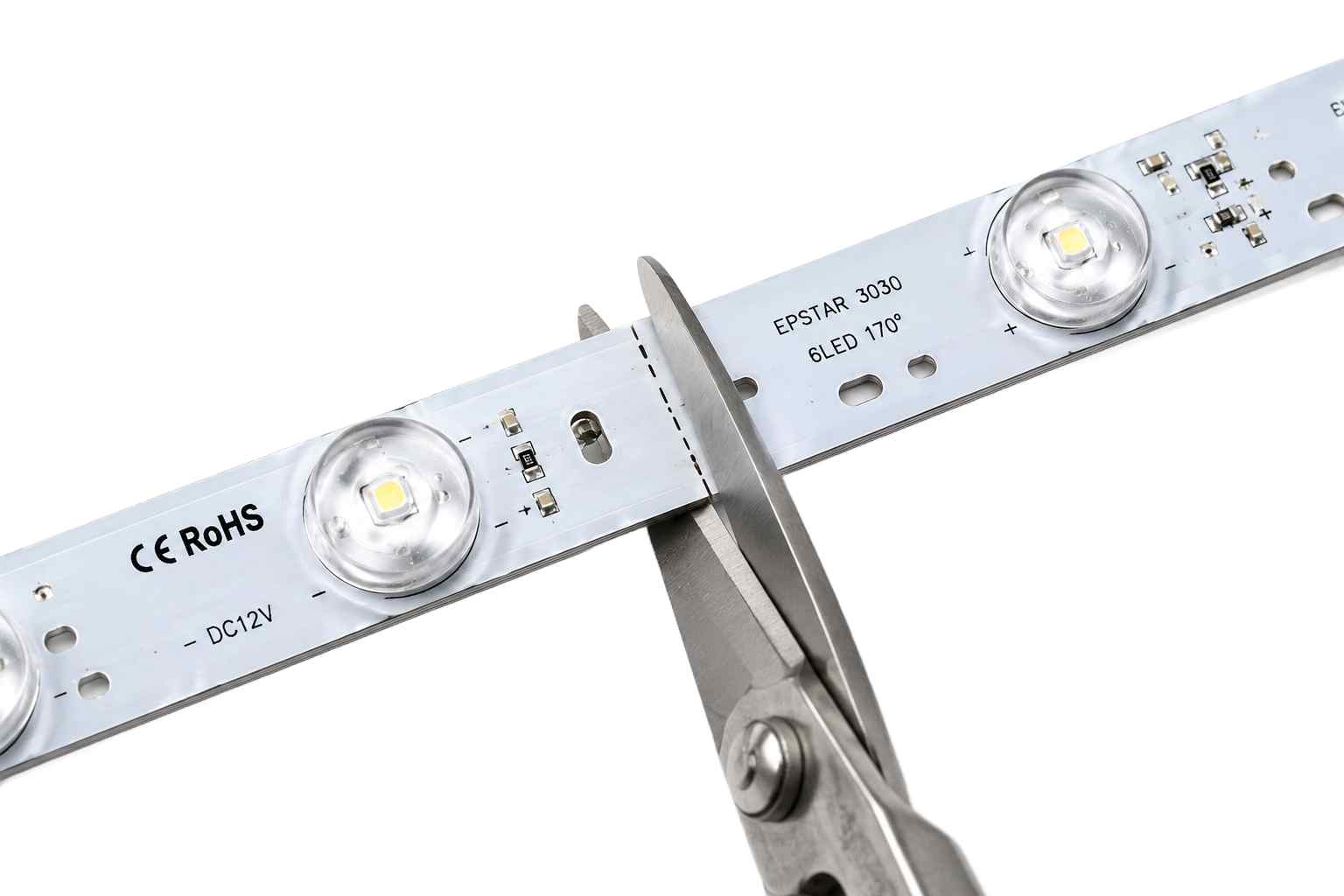 Dělitelná LED lišta po 80mm segmentech s 6 čipy